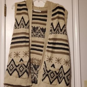 Hooded Sweater Vest